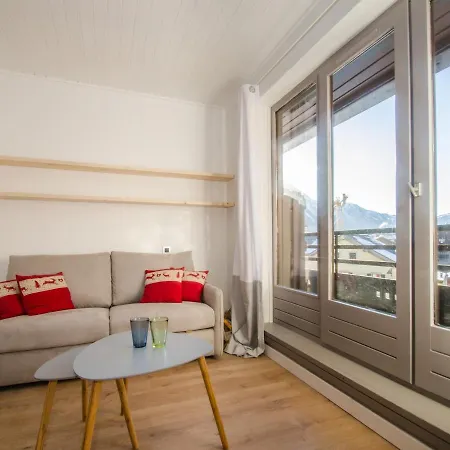 Spacieux T3 Lumineux A Chamonix, Balcon Vue Vallee, Parking, Proche Centre, Animaux Acceptes. - Fr-1-343-237