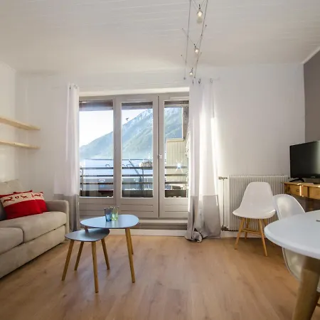 Spacieux T3 Lumineux A Chamonix, Balcon Vue Vallee, Parking, Proche Centre, Animaux Acceptes. - Fr-1-343-237 Appartamento
